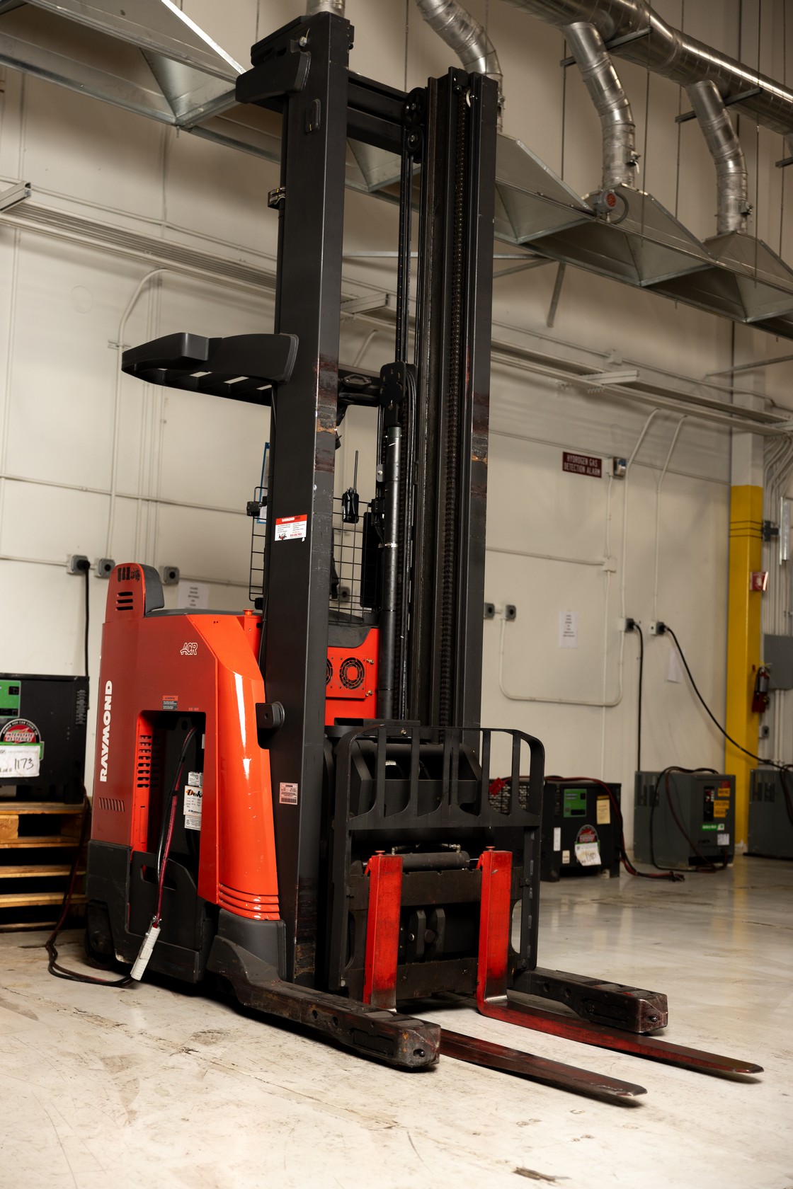 Raymond Agv Warehouse Partner